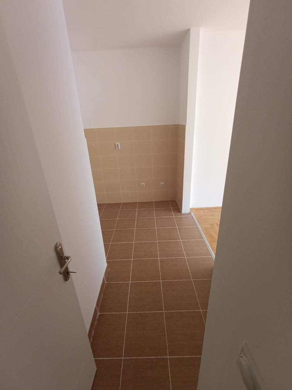 Slika 4 - Dostupan na VII i VIII spratu